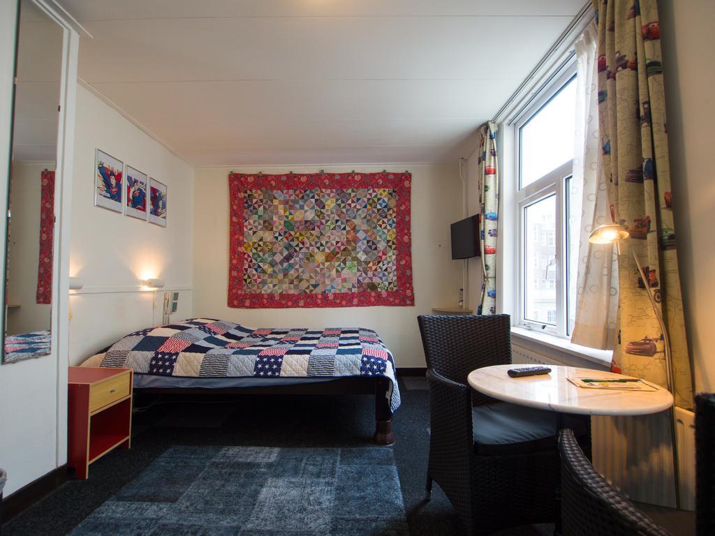 Hotel Adolesce Амстердам Екстериор снимка